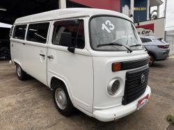 VOLKSWAGEN Kombi 1.4 FLEX STD 9 LUGARES