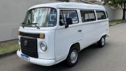 VOLKSWAGEN Kombi 1.4 FLEX STD 9 LUGARES