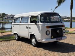 VOLKSWAGEN Kombi 1.4 FLEX STD