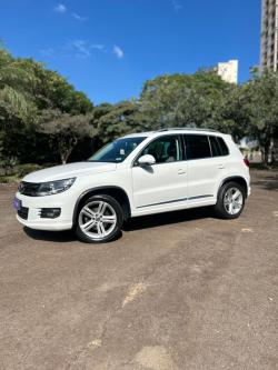 VOLKSWAGEN Tiguan 2.0 16V 4P FSI R-LINE TURBO AUTOM�TICO