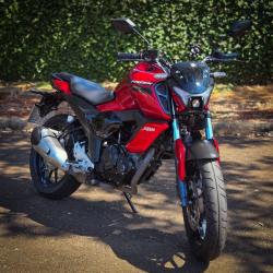 YAMAHA FZ 15 Fazer ABS