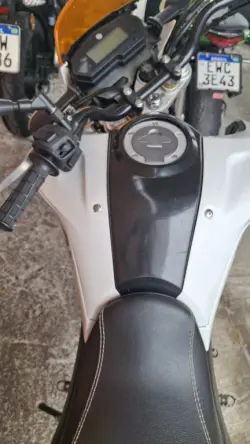 YAMAHA Lander 250 X