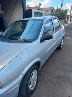 CHEVROLET Classic Sedan 1.0 4P LIFE LCOOL