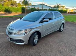 CHEVROLET Onix Hatch 1.0 4P FLEX LT