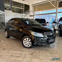 CHEVROLET Onix Hatch 1.4 4P FLEX LT