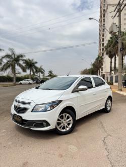 CHEVROLET Onix Hatch 1.0 4P FLEX LT LOLLAPALOOZA