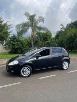 FIAT Punto 1.4 4P ATTRACTIVE FLEX