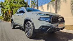 FIAT Toro 1.3 16V 4P FLEX 270 TURBO VOLCANO AUTOMTICO