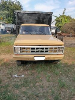 FORD F-4000 3.9 TURBO INTERCOOLER