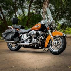 HARLEY DAVIDSON Softail Heritage Classic 1700