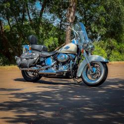 HARLEY DAVIDSON Softail Heritage Classic 1700