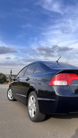 HONDA Civic 1.8 16V 4P LXS