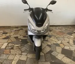 HONDA PCX 150 DLX