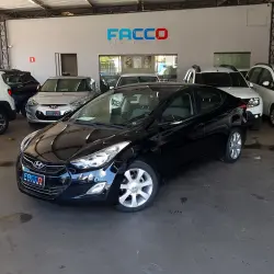 HYUNDAI Elantra 1.8 16V 4P