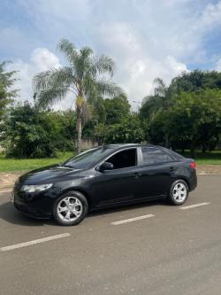 KIA Cerato Sedan 1.6 16V 4P EX