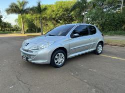 PEUGEOT 207 Hatch 1.4 XR FLEX