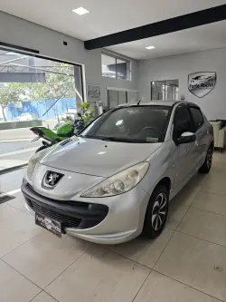 PEUGEOT 207 Hatch 1.4 4P XR FLEX
