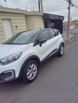 RENAULT Captur 1.6 16V 4P FLEX SCE LIFE X-TRONIC CVT