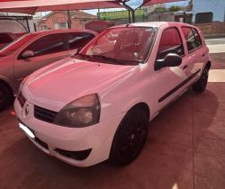 RENAULT Clio Hatch 1.0 16V 4P FLEX CAMPUS