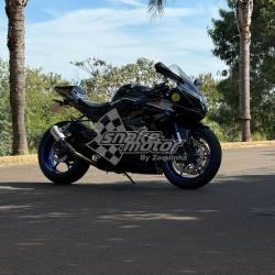 SUZUKI GSX-R 1000 SRAD 