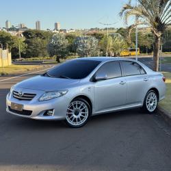 TOYOTA Corolla 1.8 16V 4P XLI
