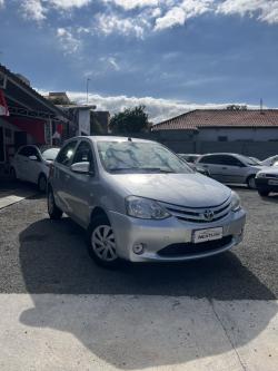 TOYOTA Etios Hatch 1.3 16V 4P FLEX