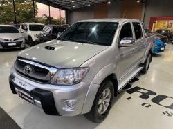 TOYOTA Hilux Caminhonete 3.0 4P 4X4 SRV TURBO DIESEL CABINE DUPLA AUTOMTICO