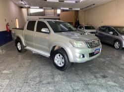 TOYOTA Hilux Caminhonete 3.0 4P 4X4 SRV TURBO DIESEL CABINE DUPLA