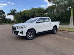 TOYOTA Hilux Caminhonete 2.8 16V SRX 4X4 DIESEL CABINE DUPLA AUTOMTICO