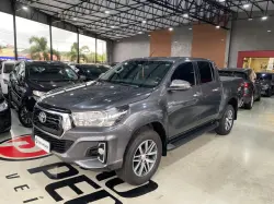 TOYOTA Hilux Caminhonete 2.7 16V 4P SRV FLEX CABINE DUPLA AUTOMTICO