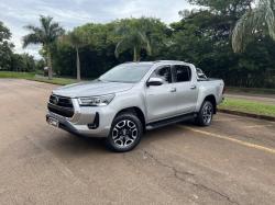 TOYOTA Hilux Caminhonete 2.8 16V SRX 4X4 TURBO DIESEL CABINE DUPLA AUTOMTICO