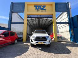 TOYOTA Hilux Caminhonete 2.8 16V SRX PLUS 4X4 TURBO DIESEL CABINE DUPLA AUTOMTICO