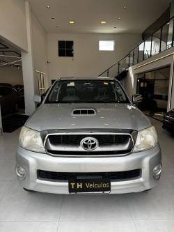 TOYOTA Hilux Caminhonete 3.0 16V 4P 4X4 SRV TURBO DIESEL CABINE DUPLA AUTOMTICO