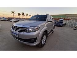 TOYOTA Hilux SW4 2.7 16V 4P SR AUTOMTICO