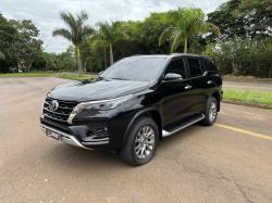 TOYOTA Hilux SW4 2.8 16V 4P SRX 4X4 7 LUGARES TURBO DIESEL AUTOMTICO