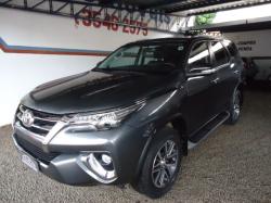 TOYOTA Hilux SW4 2.8 16V 4P SRX 4X4 7 LUGARES TURBO DIESEL AUTOMTICO