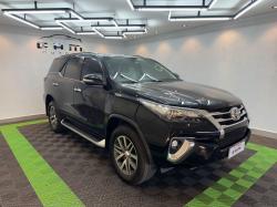 TOYOTA Hilux SW4 2.8 16V 4P SRX 4X4 7 LUGARES TURBO DIESEL AUTOMTICO