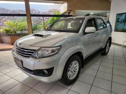 TOYOTA Hilux SW4 3.0 16V 4P SRV 4X4 TURBO DIESEL AUTOMTICO