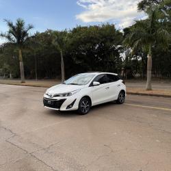 TOYOTA Yaris Hatch 1.5 16V 4P FLEX XLS MULTIDRIVE AUTOMTICO CVT