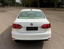 VOLKSWAGEN Jetta 2.0 4P FLEX CONFORTLINE TIPTRONIC AUTOMTICO