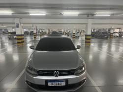 VOLKSWAGEN Jetta 2.0 4P FLEX CONFORTLINE TIPTRONIC AUTOMTICO