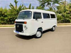 VOLKSWAGEN Kombi 1.4 FLEX STD