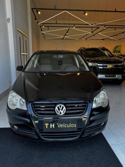 VOLKSWAGEN Polo Sedan 1.6 4P COMFORTLINE FLEX