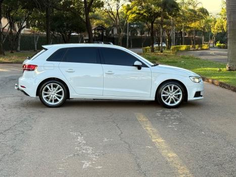 AUDI A3 1.4 16V 4P TFSI SPORTBACK S-TRONIC AUTOM�TICO, Foto 5