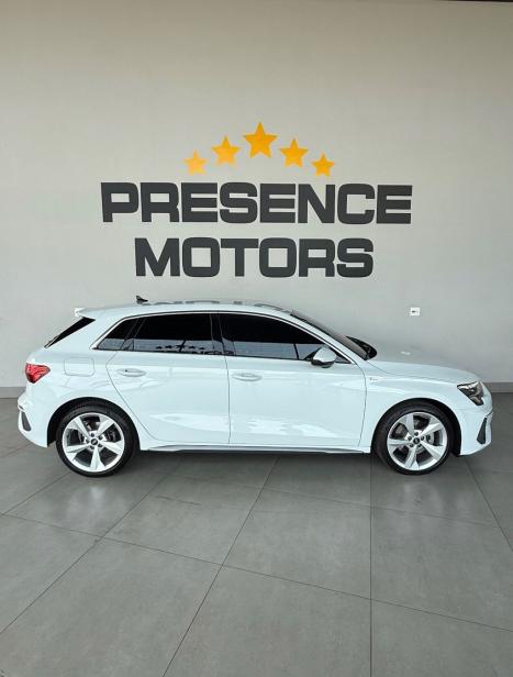 AUDI A3 2.0 16V 4P 40 TFSI MHEV HBRIDO S LINE TIPTRONIC AUTOMTICO, Foto 3