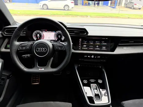 AUDI A3 2.0 16V 4P 40 TFSI SPORTBACK PERFORMANCE BLACK S-TRONIC AUTOM�TICO, Foto 11