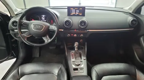 AUDI A3 Sedan 1.4 16V 4P TFSI ATTRACTION AUTOMÁTICO, Foto 8 AUDI A3 Sedan 1.4 16V 4P TFSI ATTRACTION AUTOMÁTICO, Foto 8