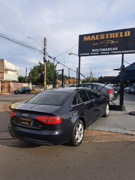 AUDI A4 1.8 20V 4P AUTOM�TICO, Foto 6