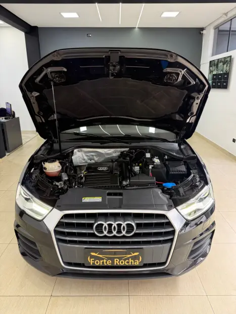 AUDI Q3 1.4 4P 35 TFSI BLACK S-TRONIC AUTOM�TICO, Foto 20