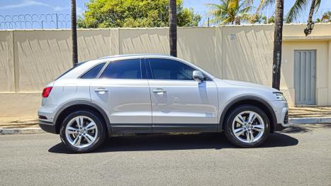 AUDI Q3 1.4 4P FLEX TFSI AMBIENTE S-TRONIC AUTOM�TICO, Foto 4